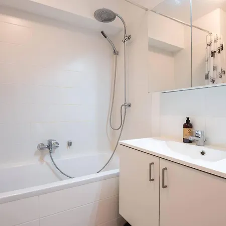 Brightful 2br With Amazing Views Διαμέρισμα *