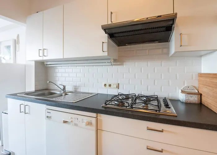 Brightful 2br With Amazing Views