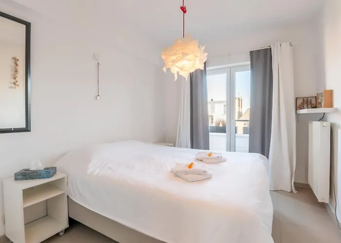 Brightful 2br With Amazing Views 公寓 *